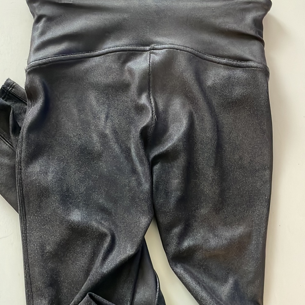 Spanx Faux Leather Leggings - Picture 10 of 10